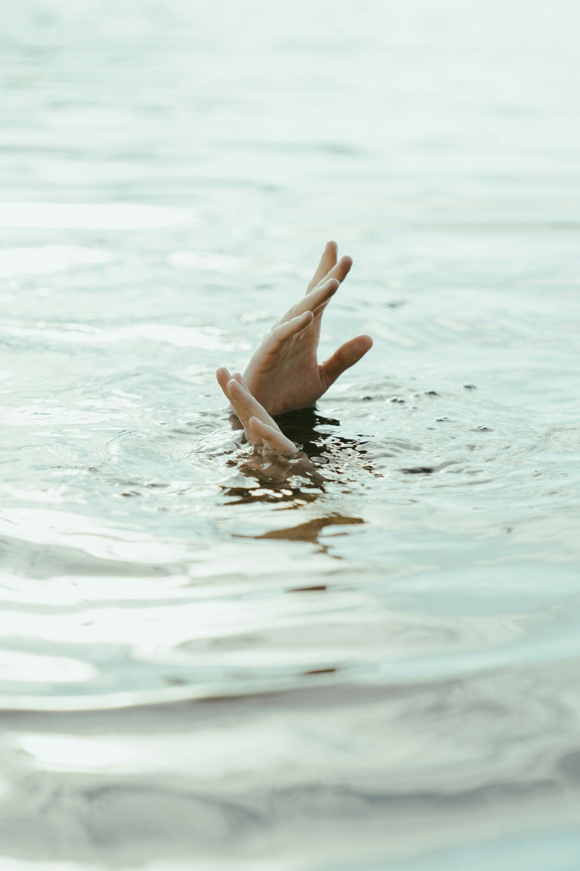 Hands above water practitioners
